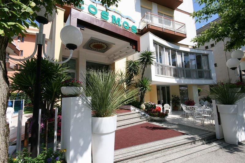 Hotel Cosmos Римини Экстерьер фото